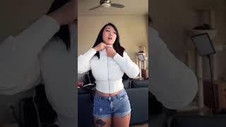 Buka Baju Panas Mas Mas