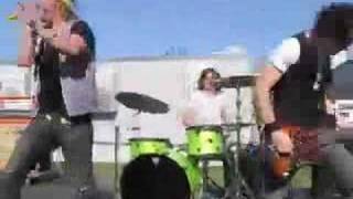 Watch Bidwell On The Trigger video