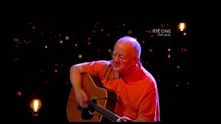 Watch Christy Moore The Reel In The Flickering Light video