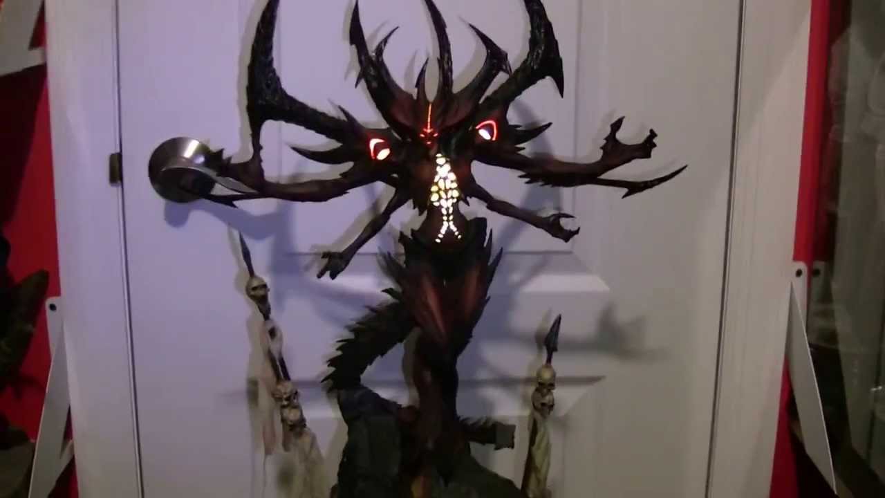 sideshow diablo statue