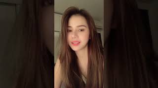 Selebgram Hanny Ding Nyanyi Dengan Suara Merdunya