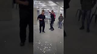 Şeker Dayı Dans Ediyor