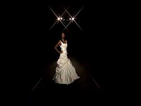 The 2008 Enzoani Bridal Runway show at the Spring Preview Event