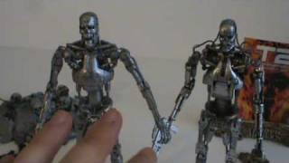 Toy Spot - McFarlane Toys VS Neca Terminator T-800 Comparison, Part 2