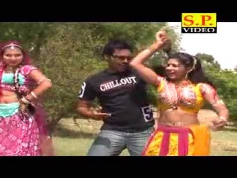 Kaliyo Kud Padiyo Mela Main - Mhari Darling