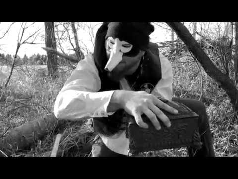 Old Black Crow by El Gato Del Rio