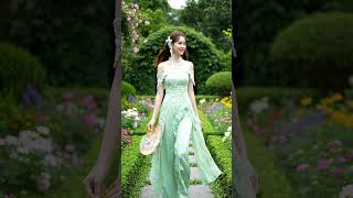 Vietnamese Girl Wearing Beautiful Ao Dai 94