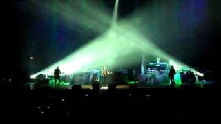 Watch Chris De Burgh The Light On The Bay video