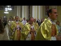 Bishop Echevarría celebrates a Mass at Moscow / Mons. Echevarría celebra una Misa en Moscú