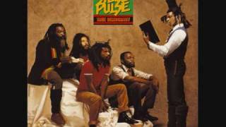 Watch Steel Pulse Your House video