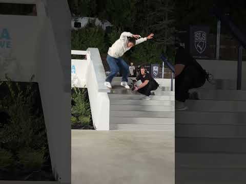 Vincent Milou Kickflip Front Tail's the UCI Inspired Hubba at APEX 03