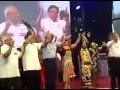 Gempar! PM Menari poco-poco Bersama Awek Sarawak