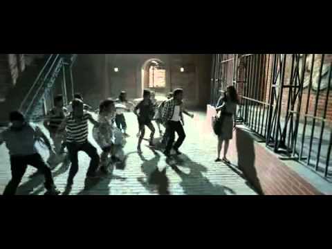 Vinnaithandi Varuvaya -Kannukul Kannai vaithu