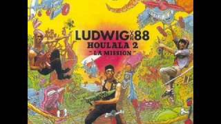 Watch Ludwig Von 88 Les Cowboys Et Les Indiens video