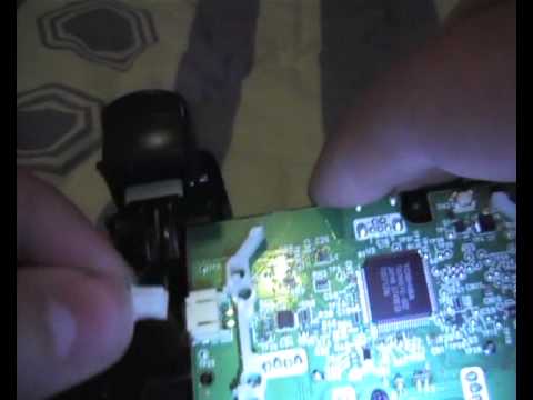How to open & change the battery in your ps3 controller