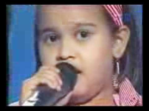 Mansi Singing Namak Ishq ka in chote ustad-15th december.3GP...