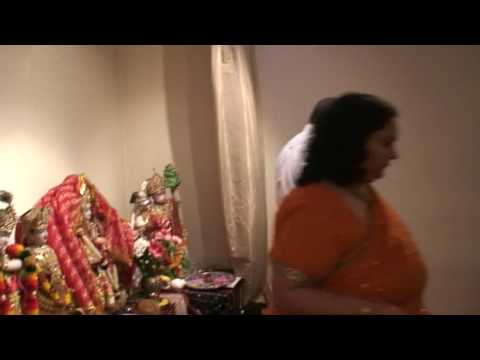 Mayya Ki Lal chunari