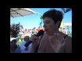 Stefania intervista i giudici della sfilata Miss Over