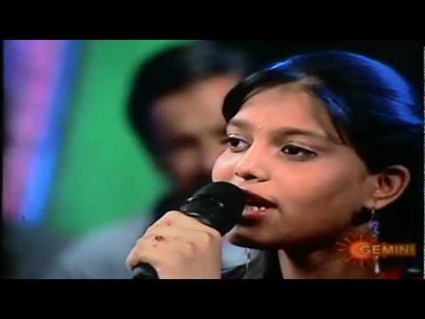 mounika singing nee yadalo naaku from awara movie in gemini...