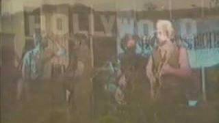 Watch Kinks Voices video