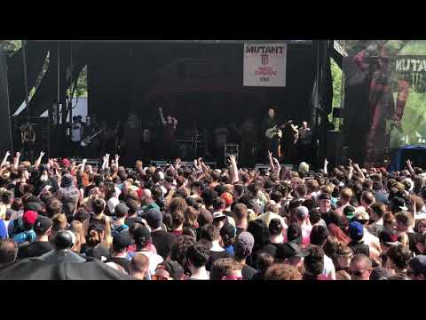 ICE NINE KILLS “Thank God It’s Friday” Live At Vans Warped Tour 2018
