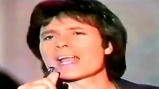 Watch Cliff Richard Take Another Look video