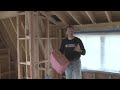 Spray Foam Insulation vs. Fiberglass