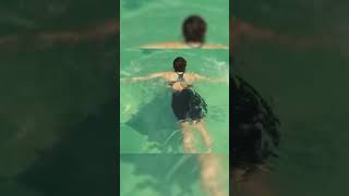 Qandeel Baloch Swimming In Pool - Video Viral