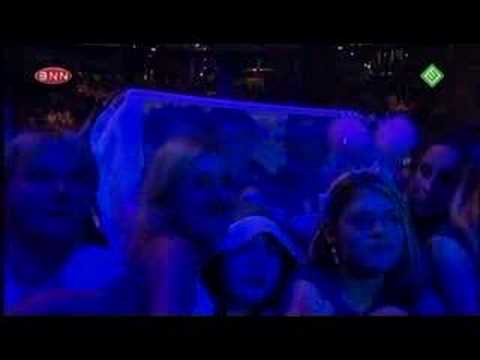 Blue ft. Elton John Sorry Seems to Be the Hardest Word TOTP
