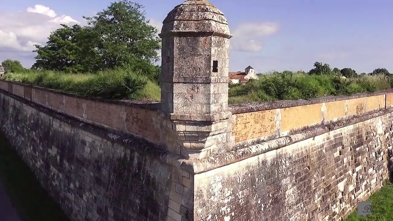 Ophorus Tours - video Brouage & Oyster Tasting Half Day Private Shore Excursion From La Rochelle