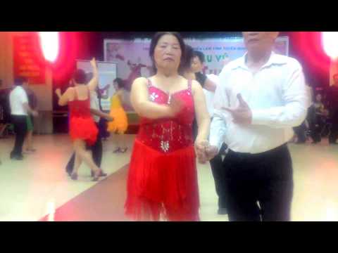 Khiêu vũ kỷ niệm ngày Quốc tế Phụ nữ 8 - 3 - 2018, CLB KV Thành Tuyên