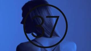 Watch Rosie Lowe Me And Your Ghost video
