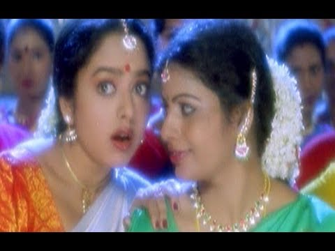 Dongata Songs - Chilipi Chirugali Song - Jagapathi Babu Soundarya...