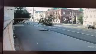 Видео Эксклюзив. ДТП на пересечении улиц Московской и Комсомольской 1 от ГТРК Саратов, Комсомольская улица, Энгельс, Россия