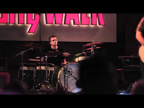 Frankie+Muniz+Band+Myspace