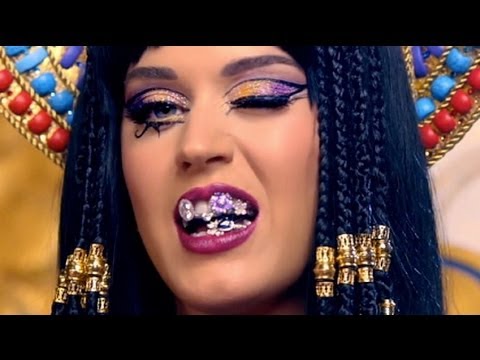 LETRA DE MAQUILLAJE letra de maquillaje: