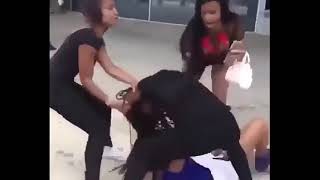 Black Girls Fight Going WOW