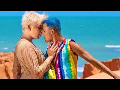 Romagaga, Malharo - Toma na Sapeca (Official Music Video)