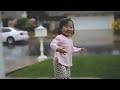 Una Bambina Scopre La Pioggia Il Che Sta Commuovendo Il images Una Bambina Scopre La Pioggia Il Che Sta Commuovendo Il