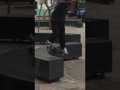 🇦🇷 Emilio Dufour from his Vans “Out of Office” part