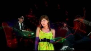 Watch Bonnie Pink Love Song video