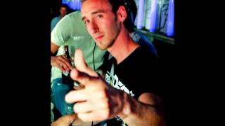 Dyro - Saeta Dj Tal Kaplan 2012 Summer Jam Mash-Up Intro.wmv