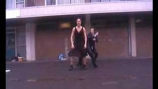 Watch Enge Buren Pizza Calzone video
