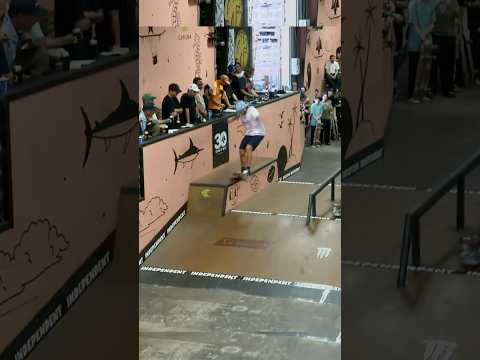 INSANE LOOKING 5.0 FORWRD FLIP OUT - MIKEY SANCHEZ #TAMPAAM #BESTTRICK #SKATEBOARDING