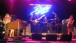 Watch Grace Potter The Nocturnals Money video