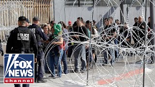 Should migrants in the caravan qualify for asylum?