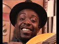 Donny Elwood "Négro et beau"