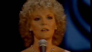 Watch Petula Clark Dont Cry For Me Argentina video