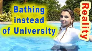 Wetlook Anna In The Swimming Pool - T997C6 Trailer