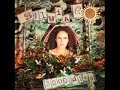 Entrevista y Musica de Silvia O